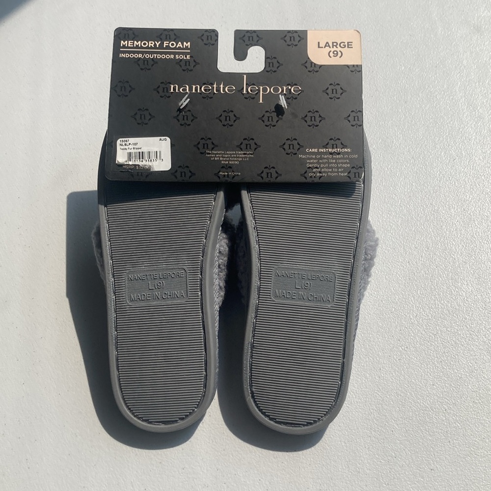 Nanette Lepore Gray x band Slipper memory foam
Indoor outdoor sole Large 9 - Picture 9 of 14